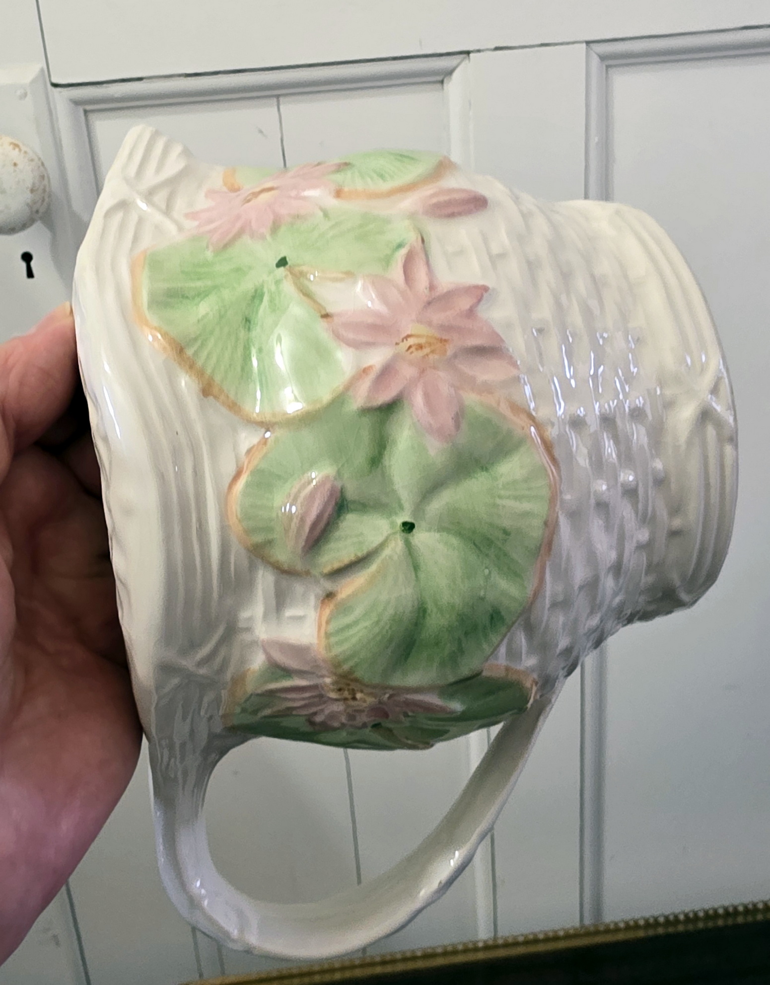 A Water Lilly Teapot A Water Lilly Teapot